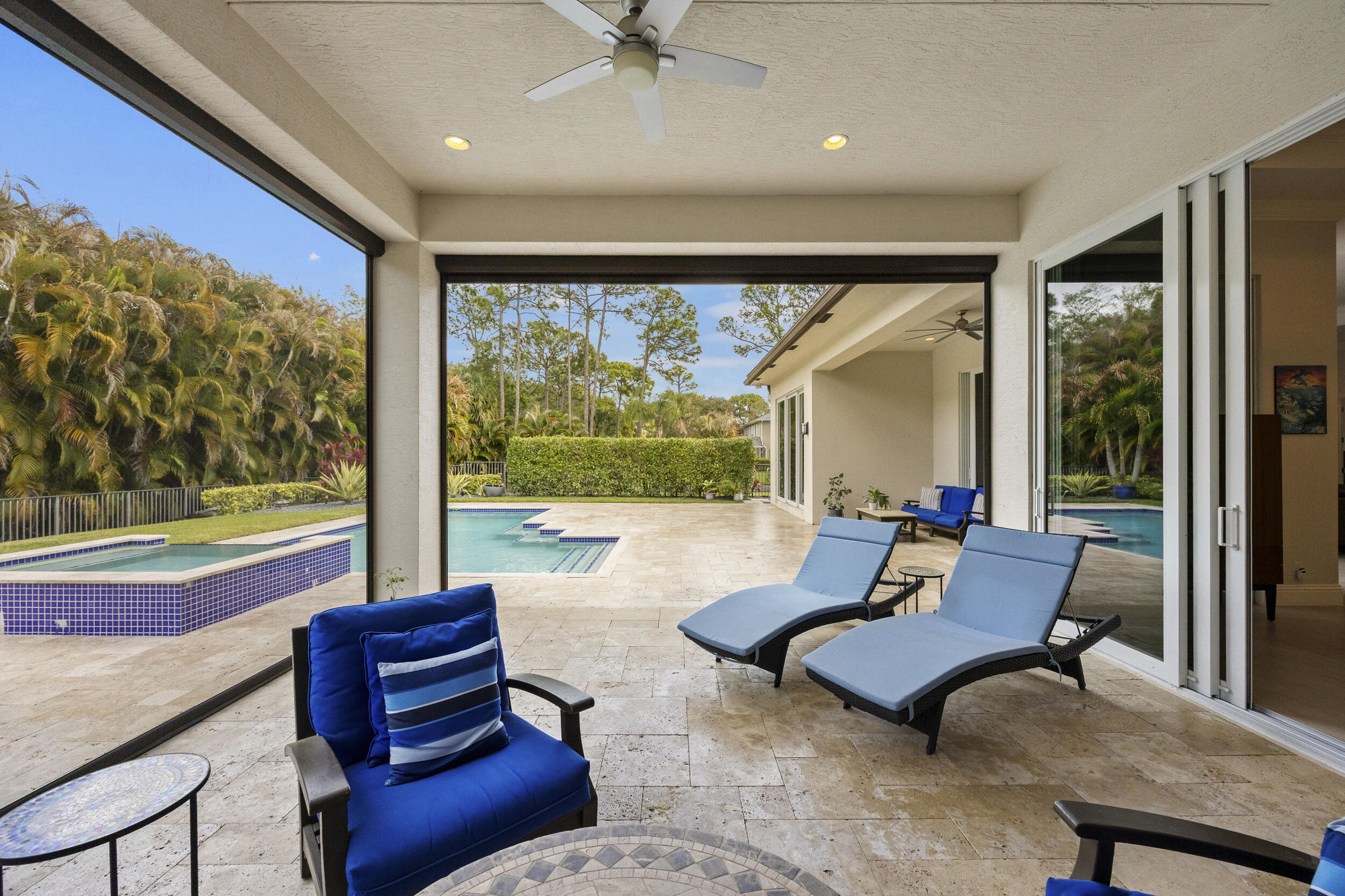 Palm Beach Country Estates - Residential