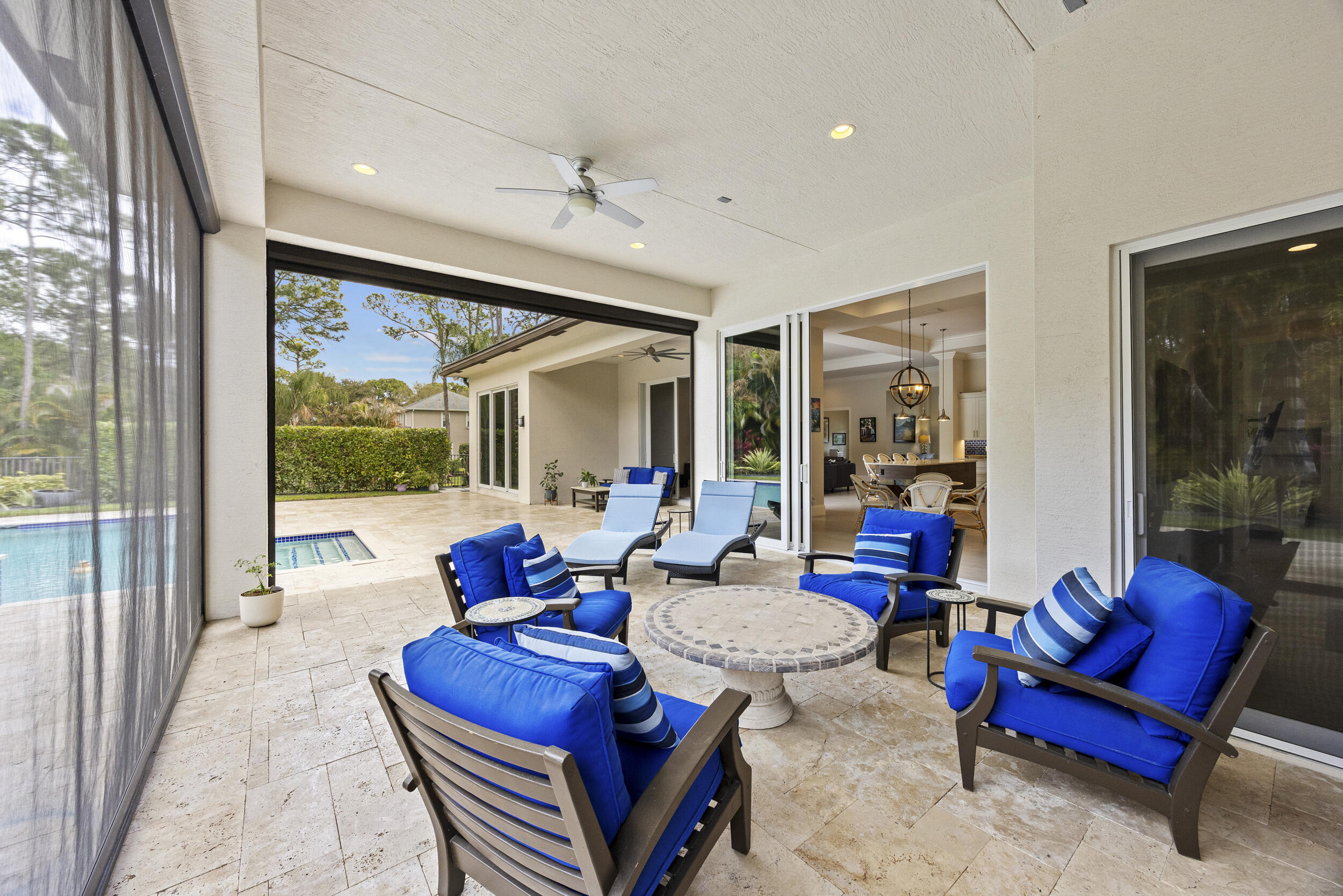 Palm Beach Country Estates - Residential