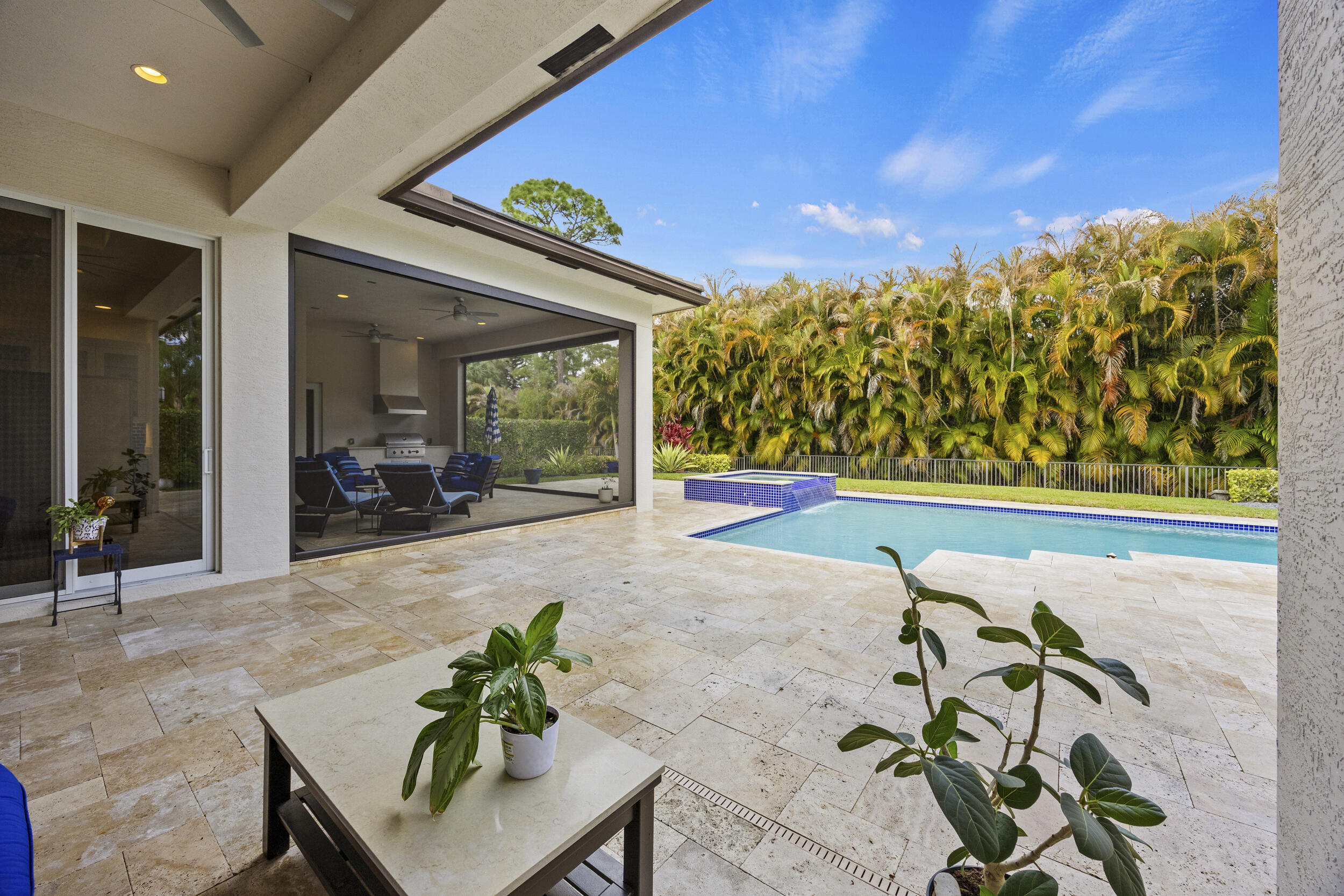 Palm Beach Country Estates - Residential