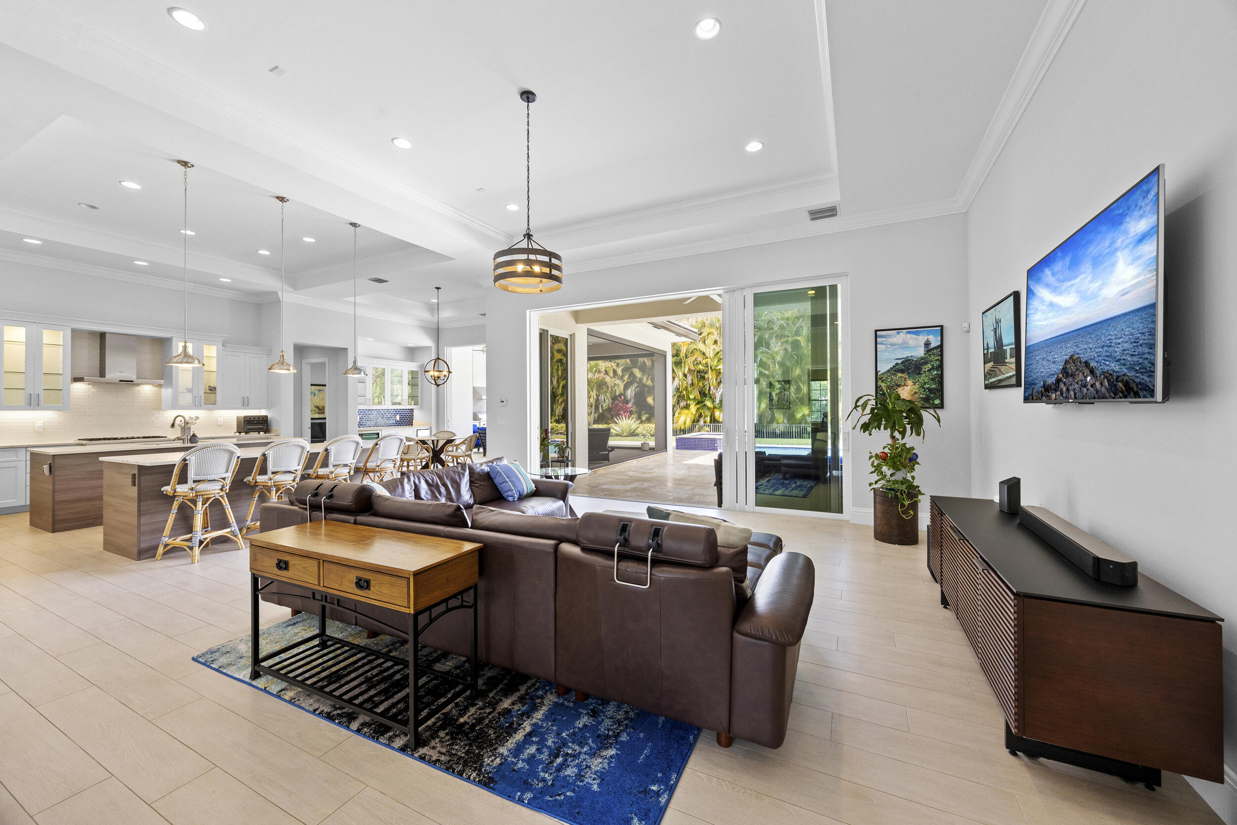 Palm Beach Country Estates - Residential