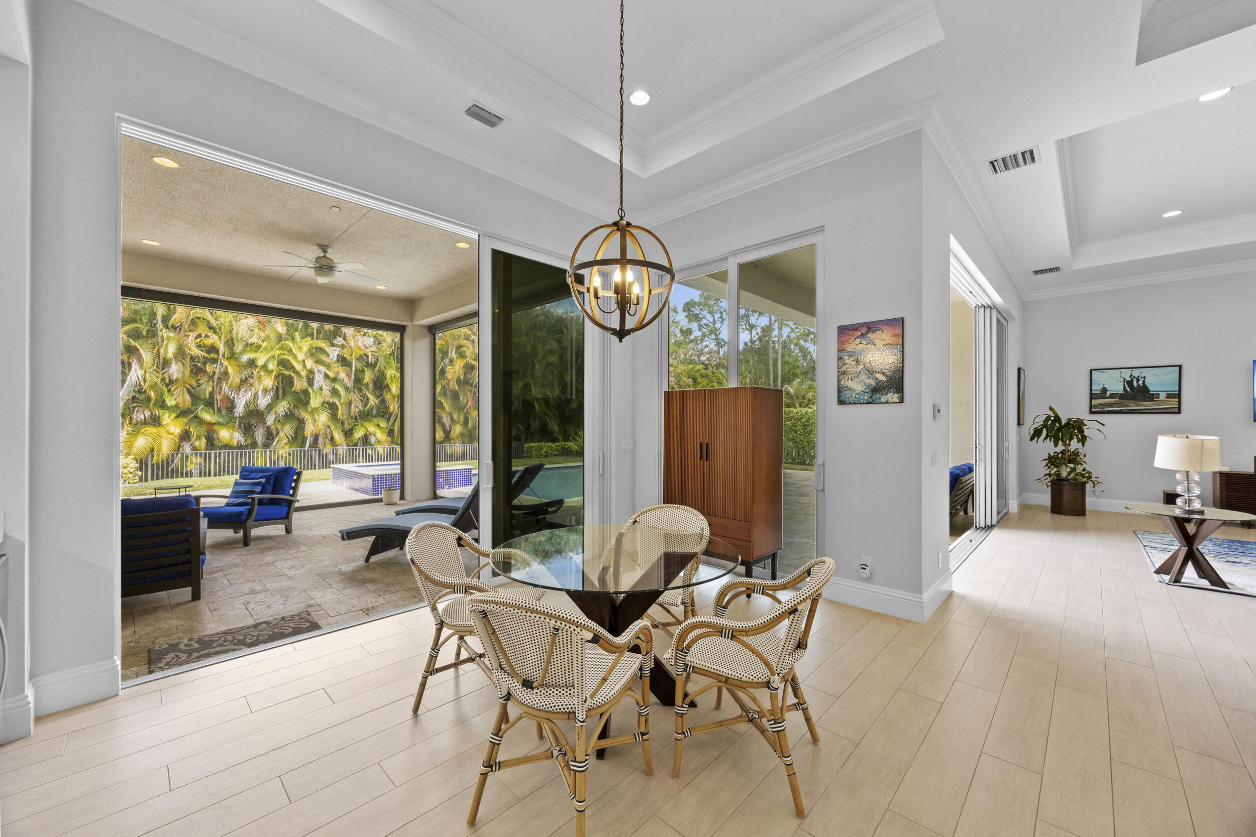 Palm Beach Country Estates - Residential