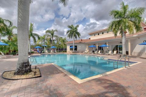 Tiny photo for 10624 Old Hammock Way, Wellington, FL 33414 (MLS # B26012004)