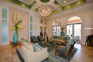 VILLAGGIO RESERVE - Residential