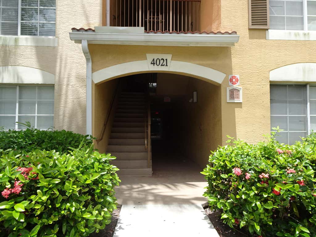 Photo of 4021 San Marino Boulevard #306, West Palm Beach, FL 33409 (MLS # R11002908)