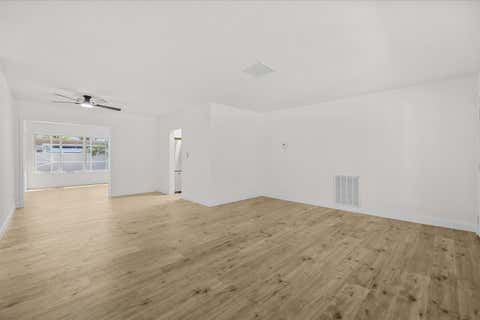 Tiny photo for 800 SE 13th Court, Deerfield Beach, FL 33441 (MLS # B26002575)