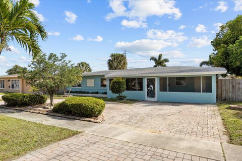 800 SE 13th Court Deerfield Beach FL 33441