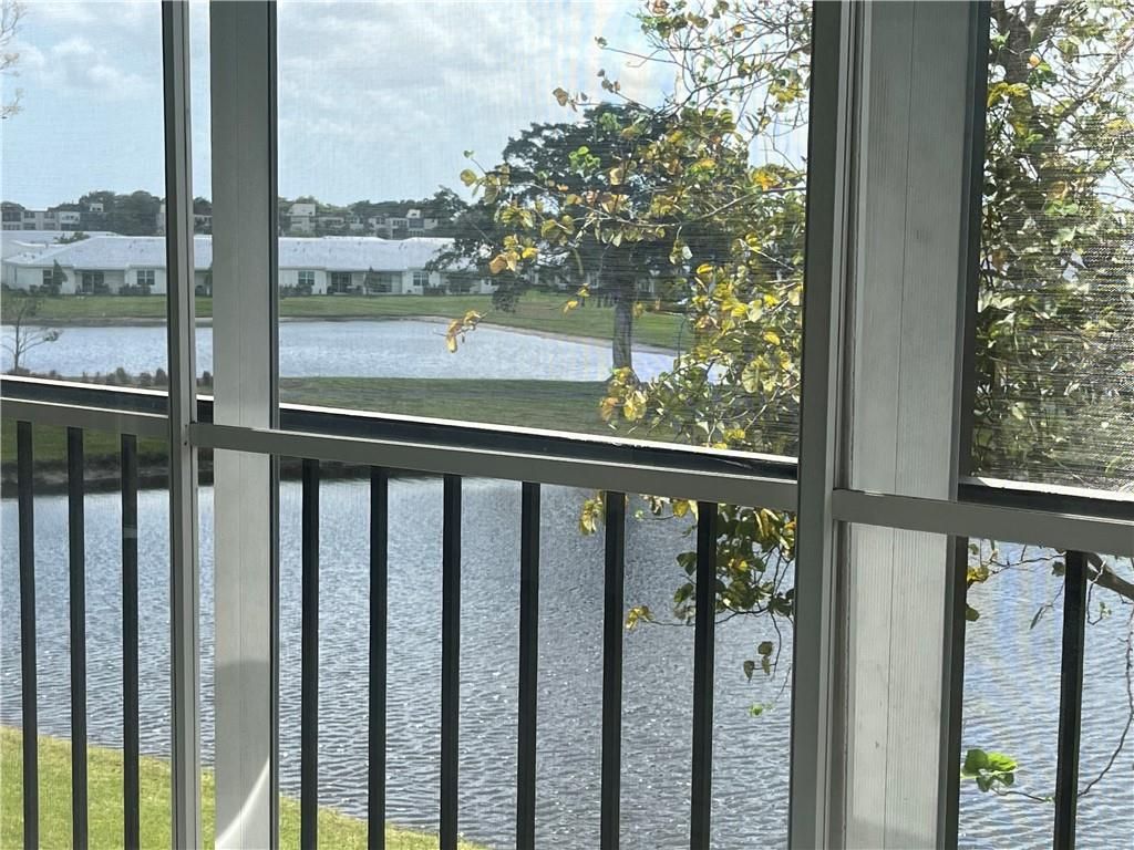 Photo of 7146 Huntington Ln #308, Delray Beach, FL 33446 (MLS # F10324852)