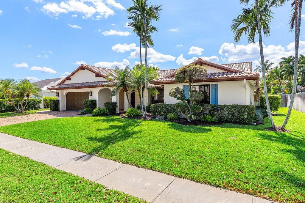 Photo of 1519 SW 6th Court, Boca Raton, FL 33486 (MLS # R11078101)