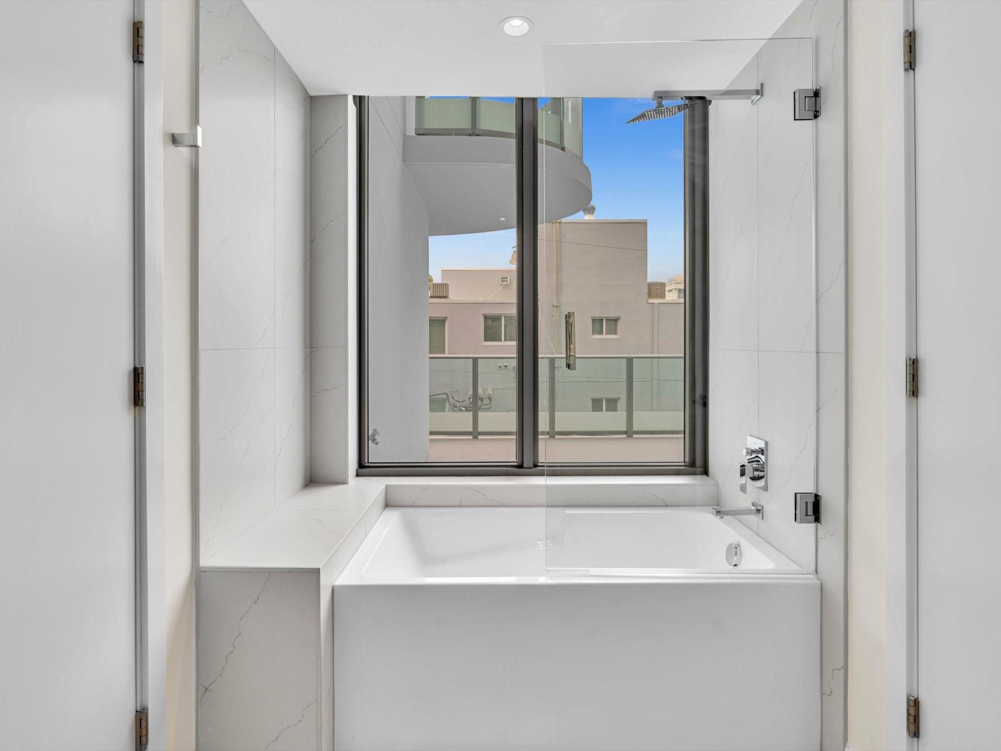 Alana Bay - Residential Lease