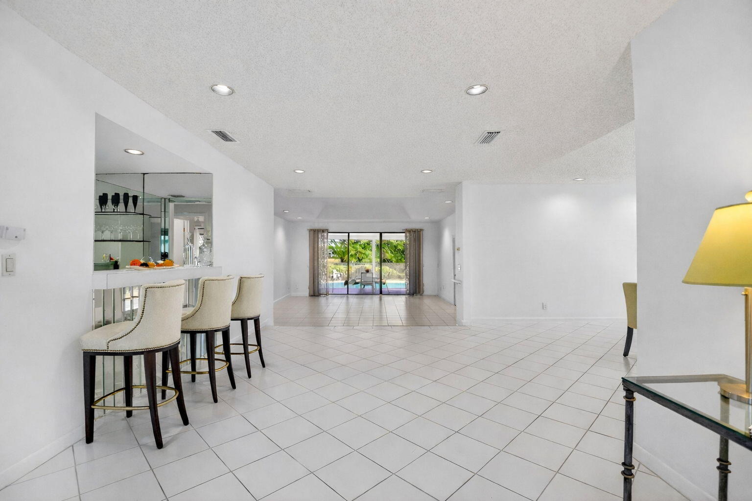 GLENS AT HUNTERS RUN CONDO - Residential