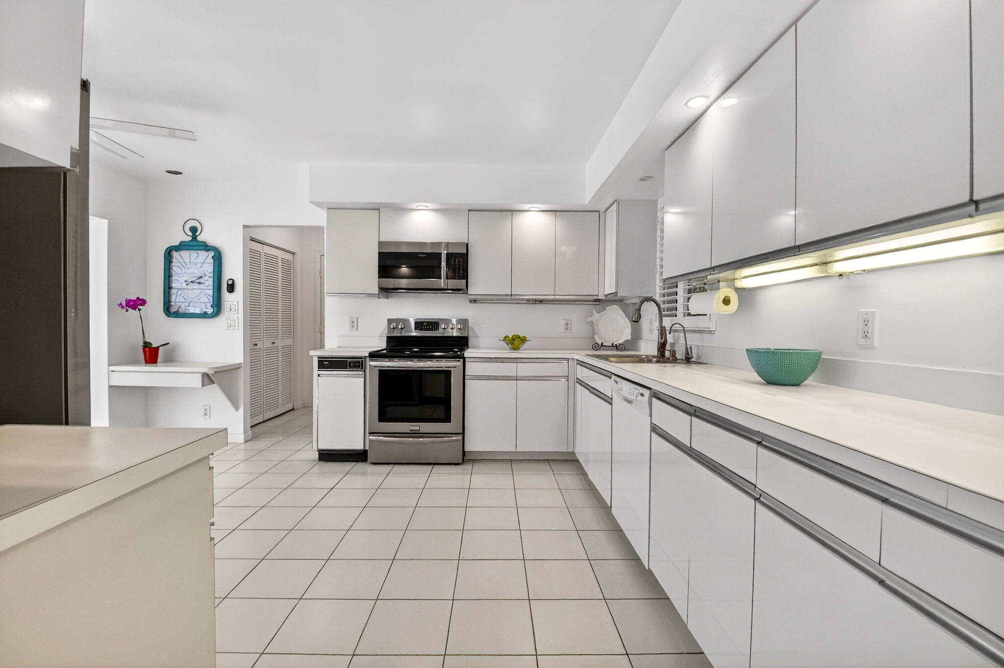 GLENS AT HUNTERS RUN CONDO - Residential