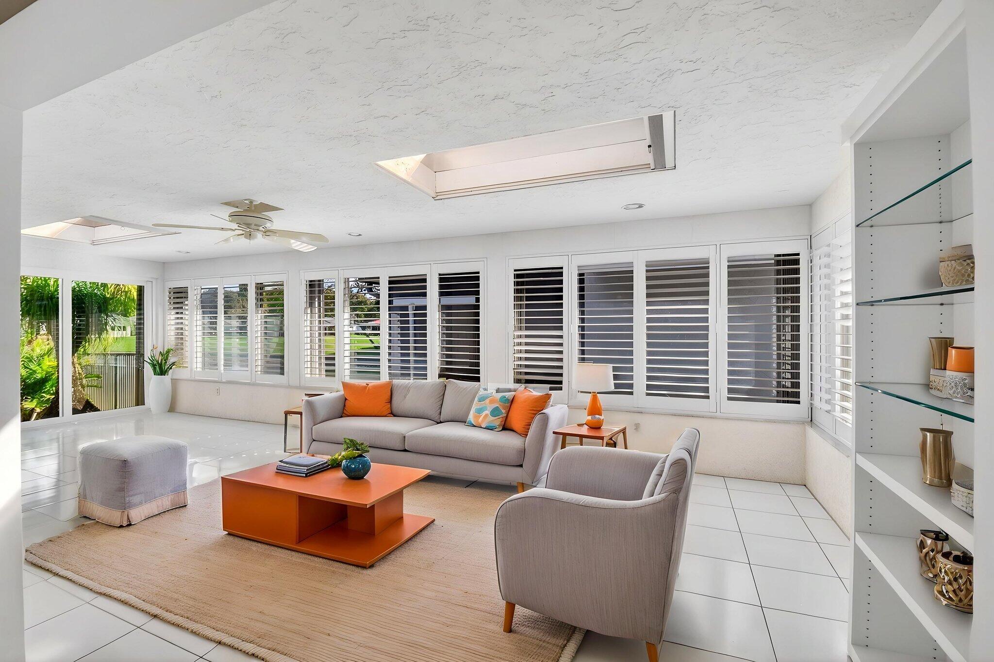 GLENS AT HUNTERS RUN CONDO - Residential