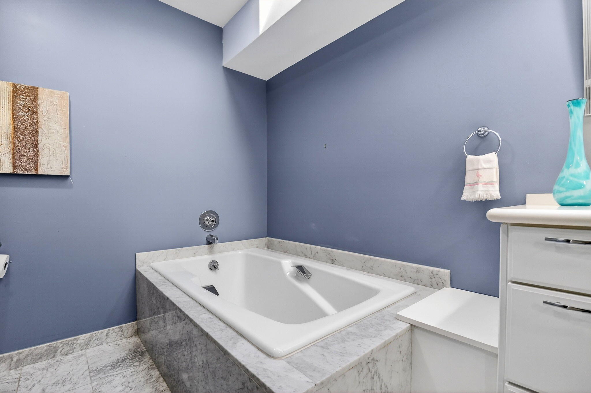 GLENS AT HUNTERS RUN CONDO - Residential