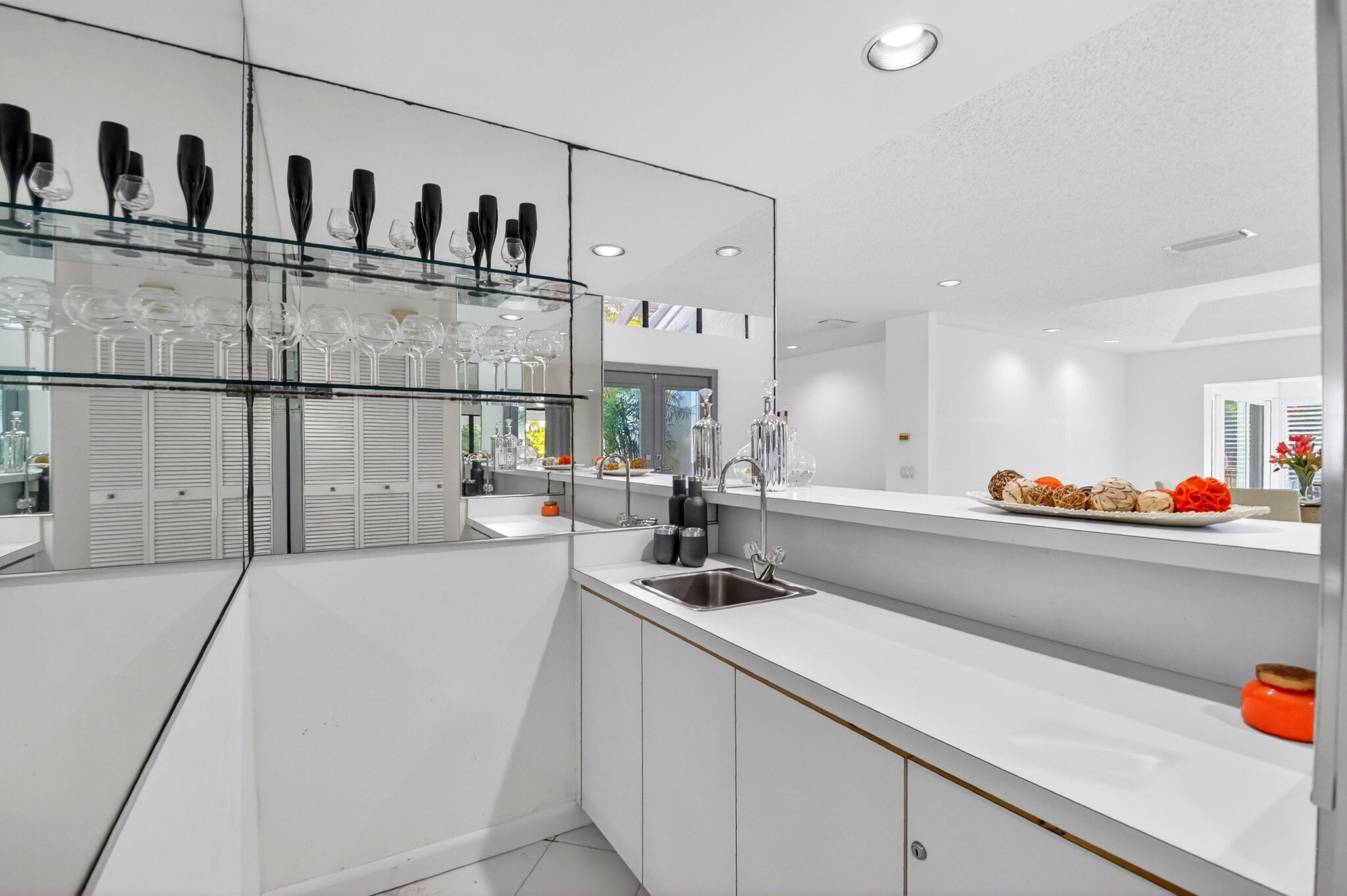 GLENS AT HUNTERS RUN CONDO - Residential