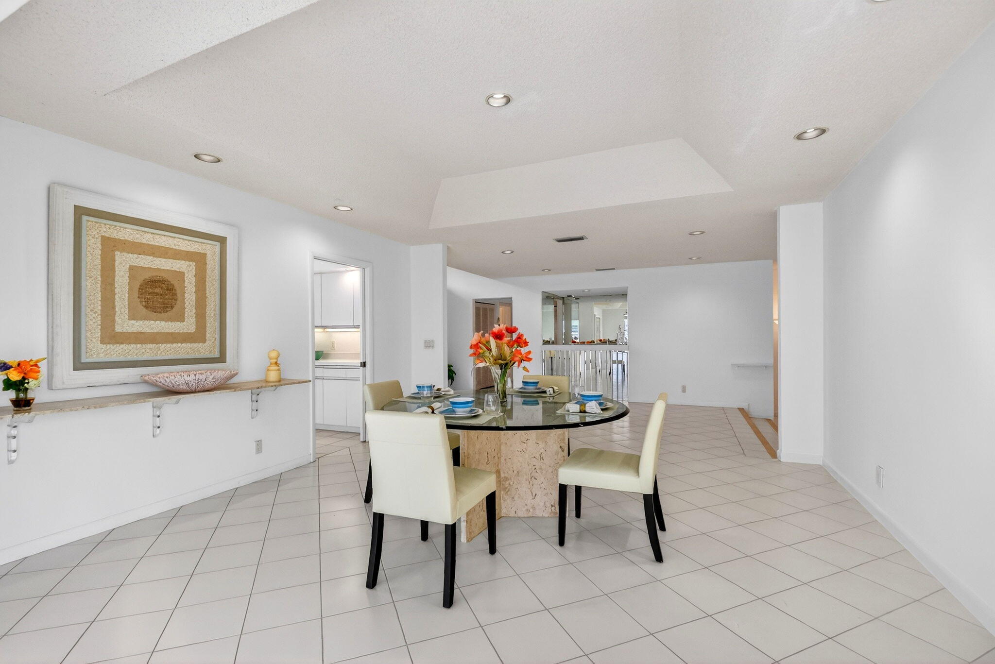 GLENS AT HUNTERS RUN CONDO - Residential