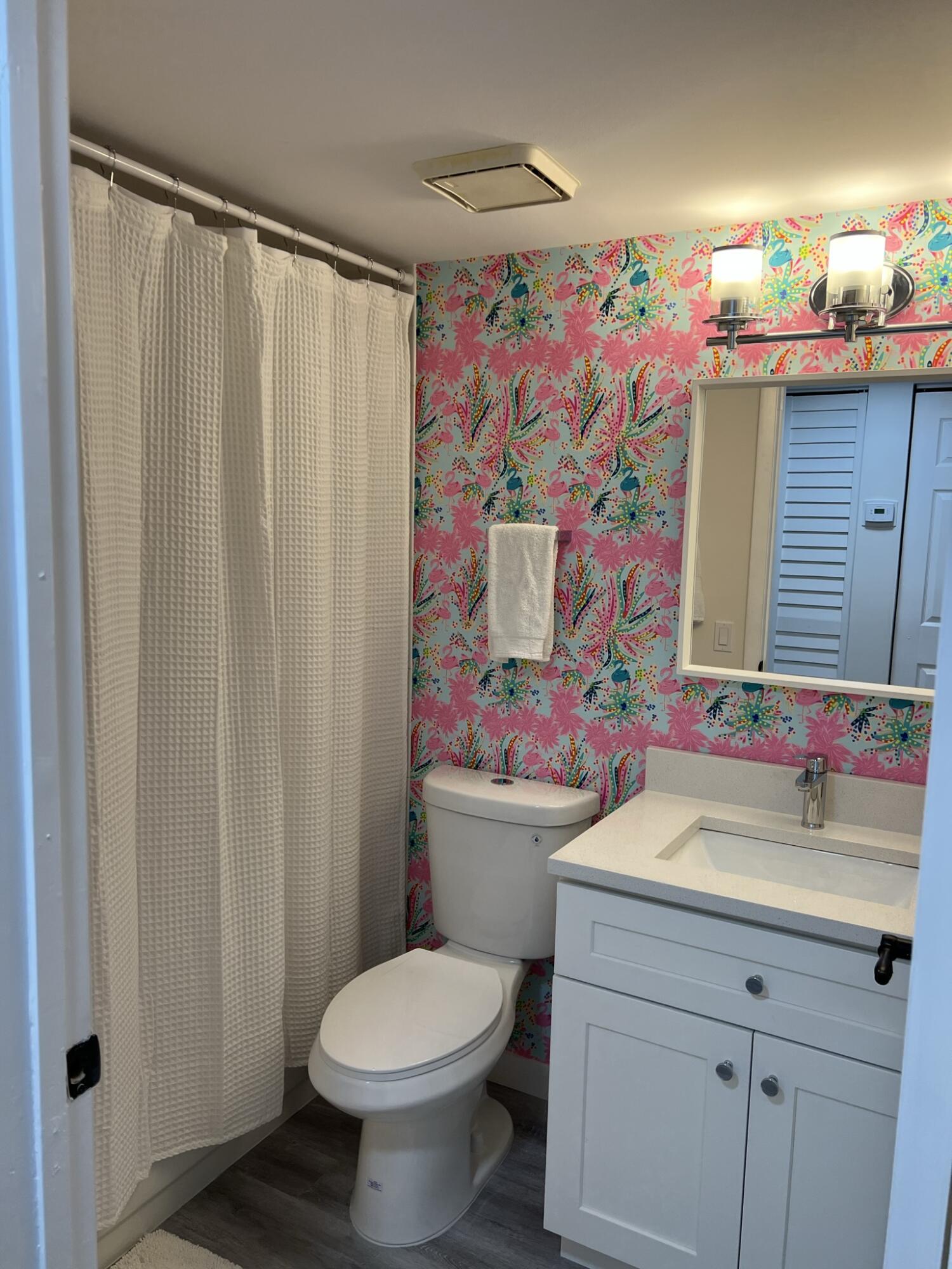 WATERSIDE VILLAGE OF PALM BEACH CONDO - Residential