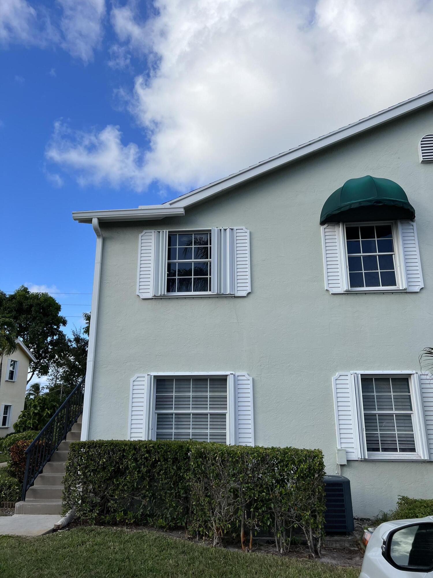 WATERSIDE VILLAGE OF PALM BEACH CONDO - Residential
