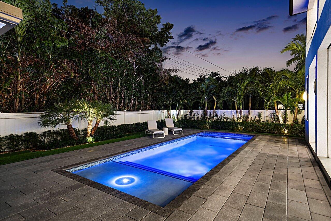 Boca Villas - Residential