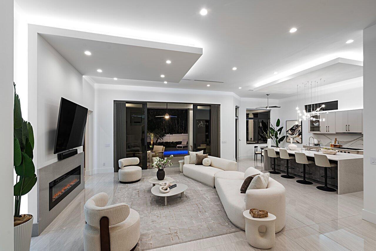 Boca Villas - Residential