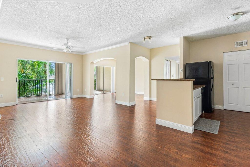 Photo of 2211 Tuscany Way, Boynton Beach, FL 33435 (MLS # R11019085)