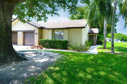 116 Village Walk Drive Royal Palm Beach FL 33411