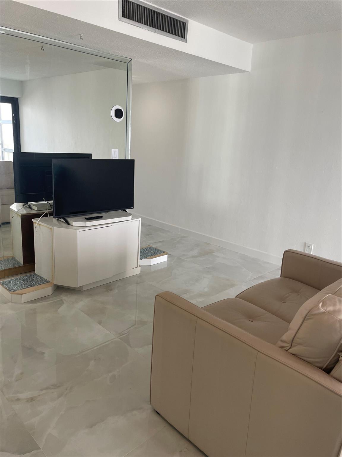 Galt Ocean Club Condo - Residential Lease