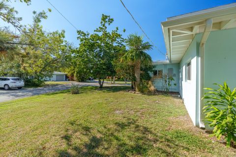 A home in Wilton Manors