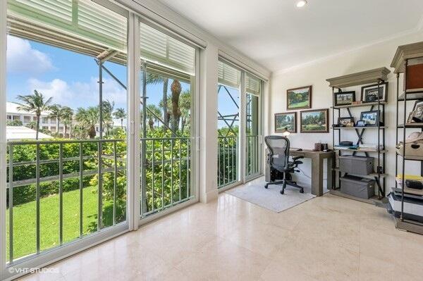 GREATHOUSE CONDO - Residential