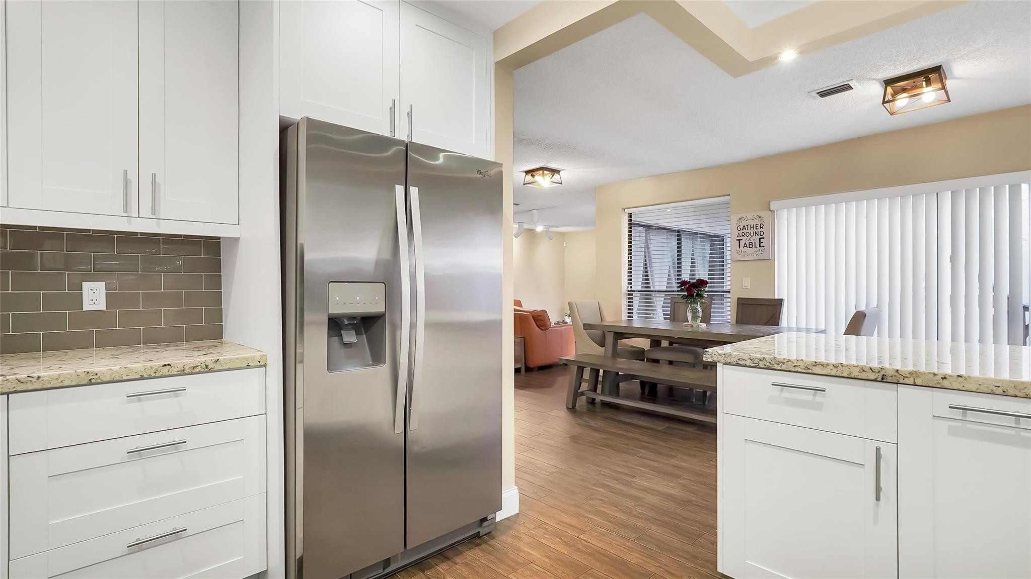 BAYBERRY LAKE - Residential