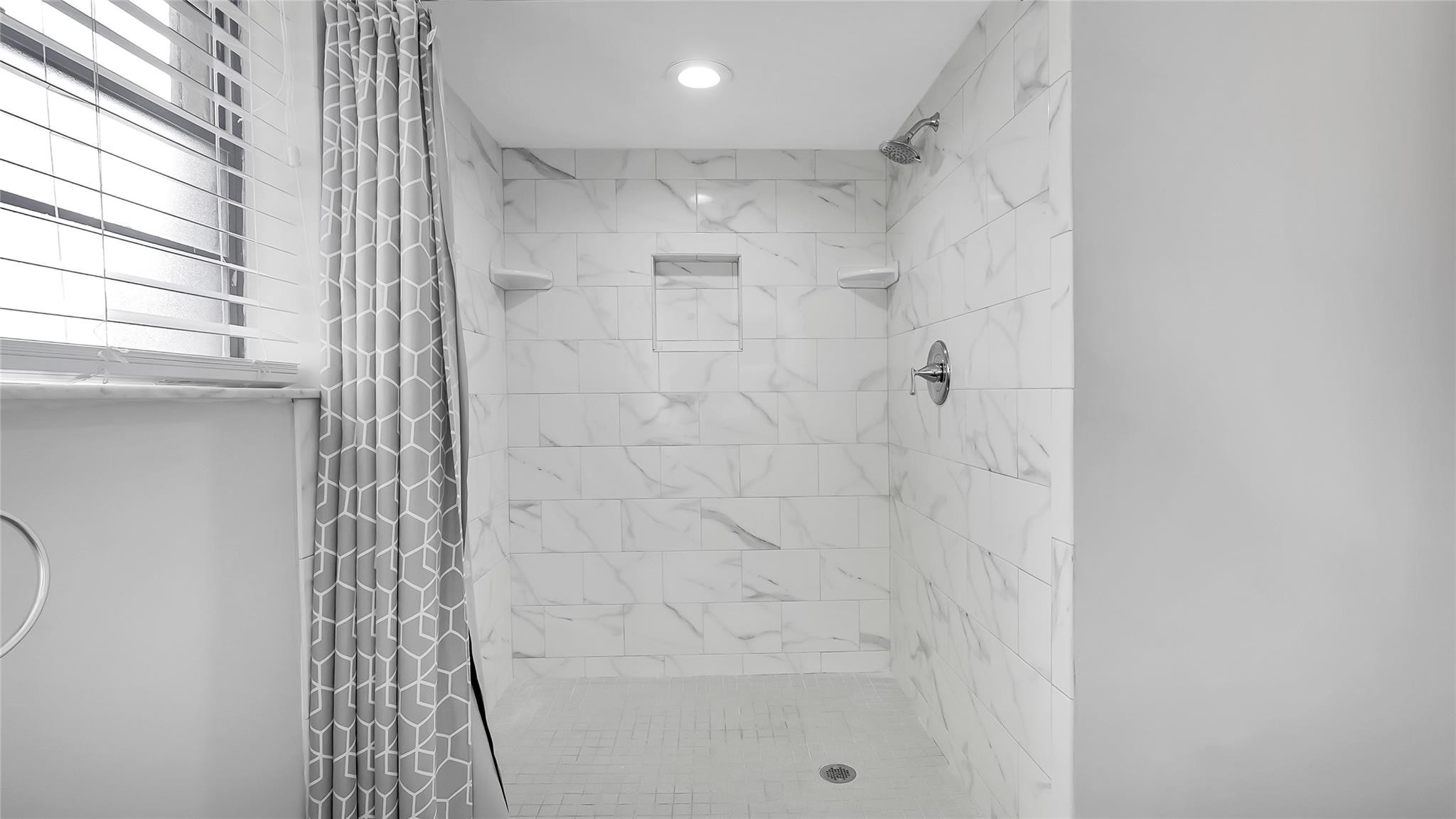 BAYBERRY LAKE - Residential