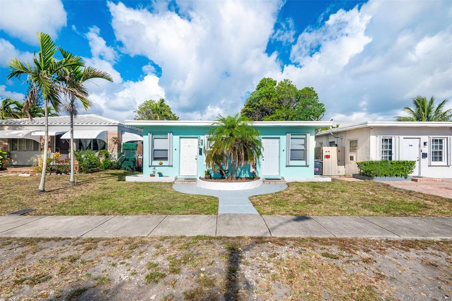 Ready to move into.  Tiled throughout this cute unit.  It is unfurnished.  Hugh back yard great for family functions.
Hurricane accordion shutter in front and hurricane metal ones for the rest of the property.  Unit is located east of Federal Hwy.  Close to Publix and restaurants.  10 Mins to Hollywood Beach.  Don't miss this one.