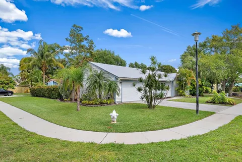 18183 Jupiter Landings Drive, Jupiter, FL MLS: R11084183
