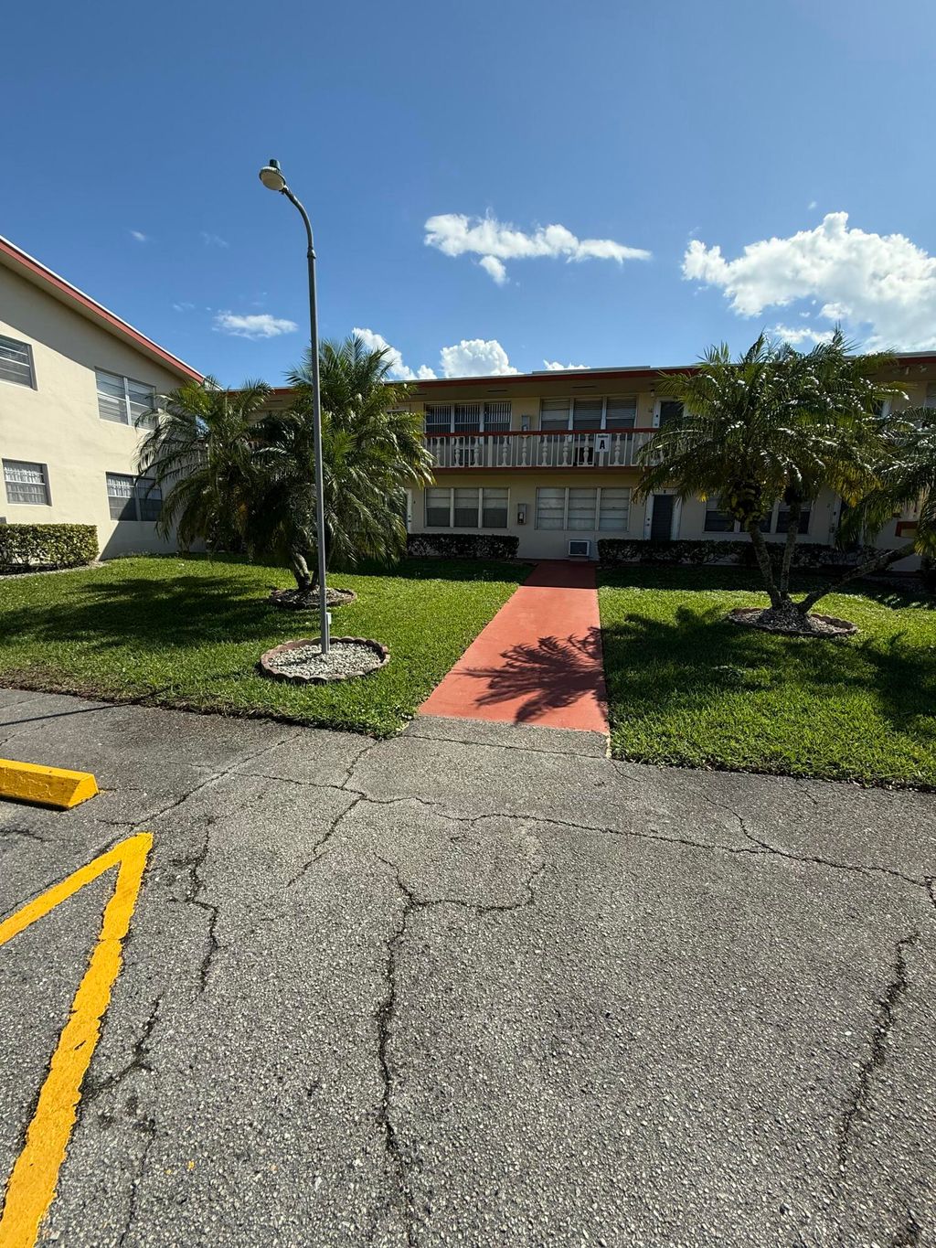 Photo of 4 Andover A, West Palm Beach, FL 33417 (MLS # B26001927)
