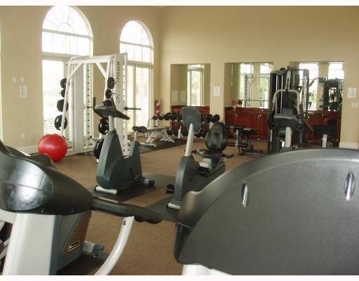 VILLAS AT CARMEL CONDO NO 1 - Residential Lease