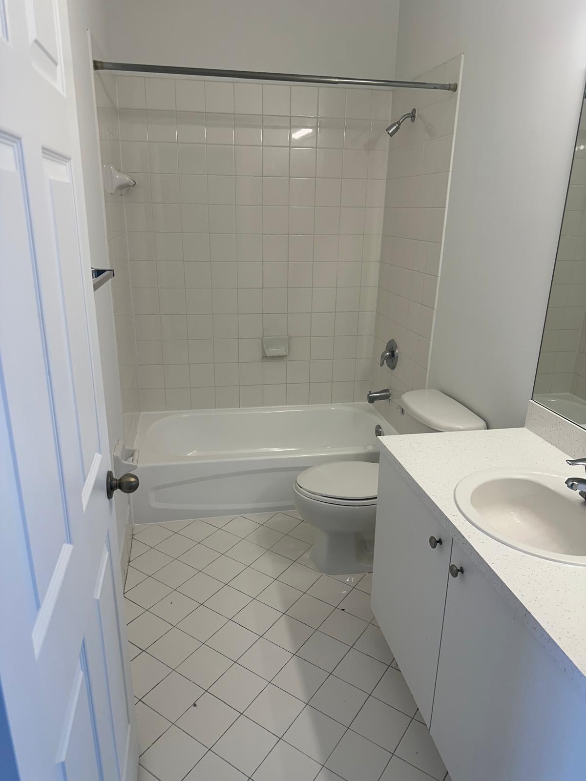 VILLAS AT CARMEL CONDO NO 1 - Residential Lease