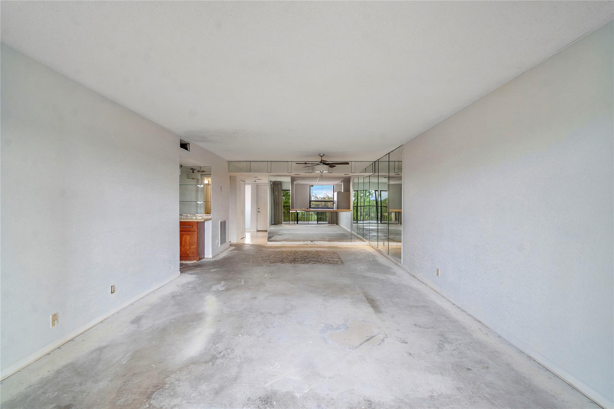 CLUB ROYALE - Residential