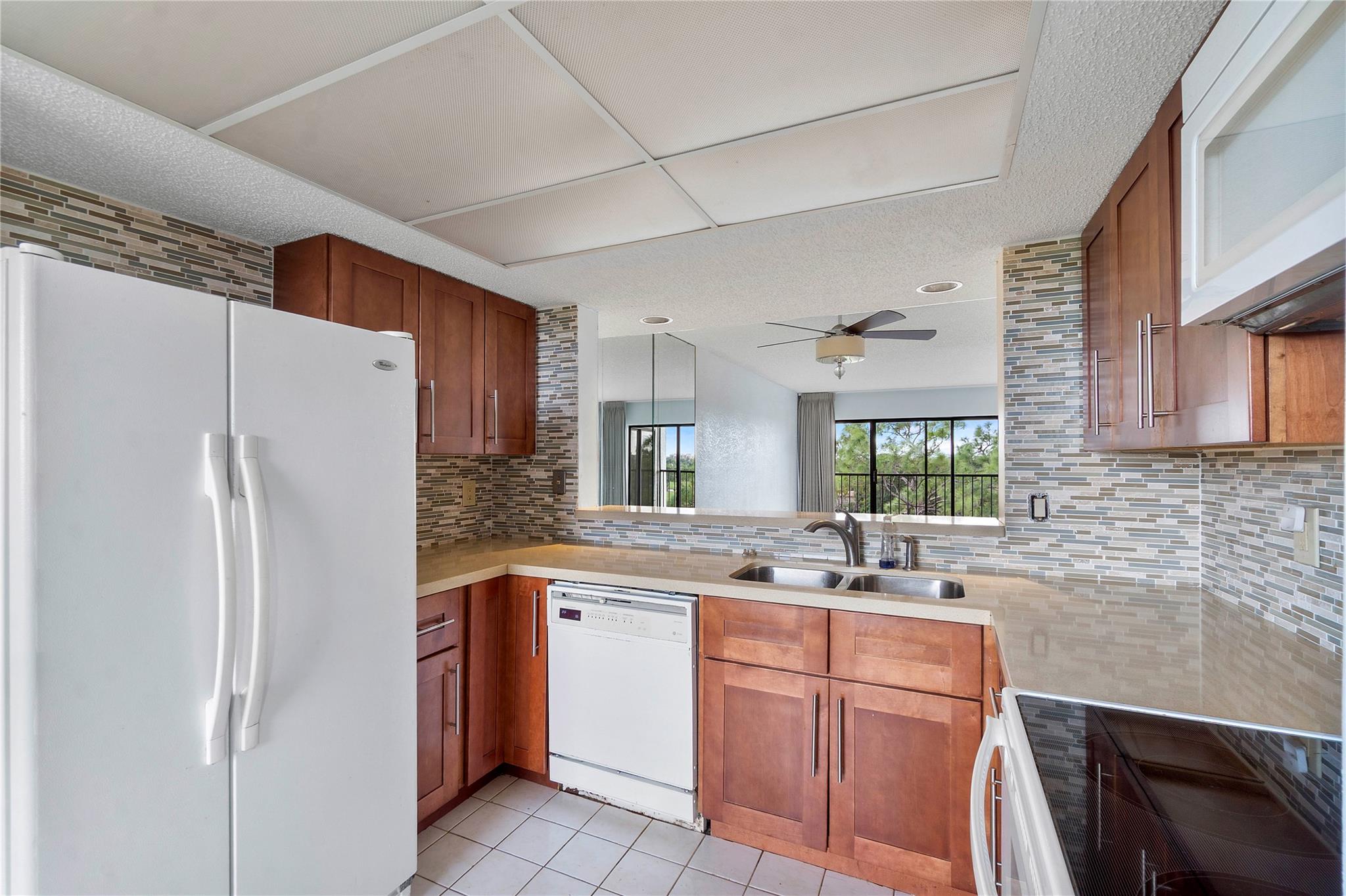 CLUB ROYALE - Residential