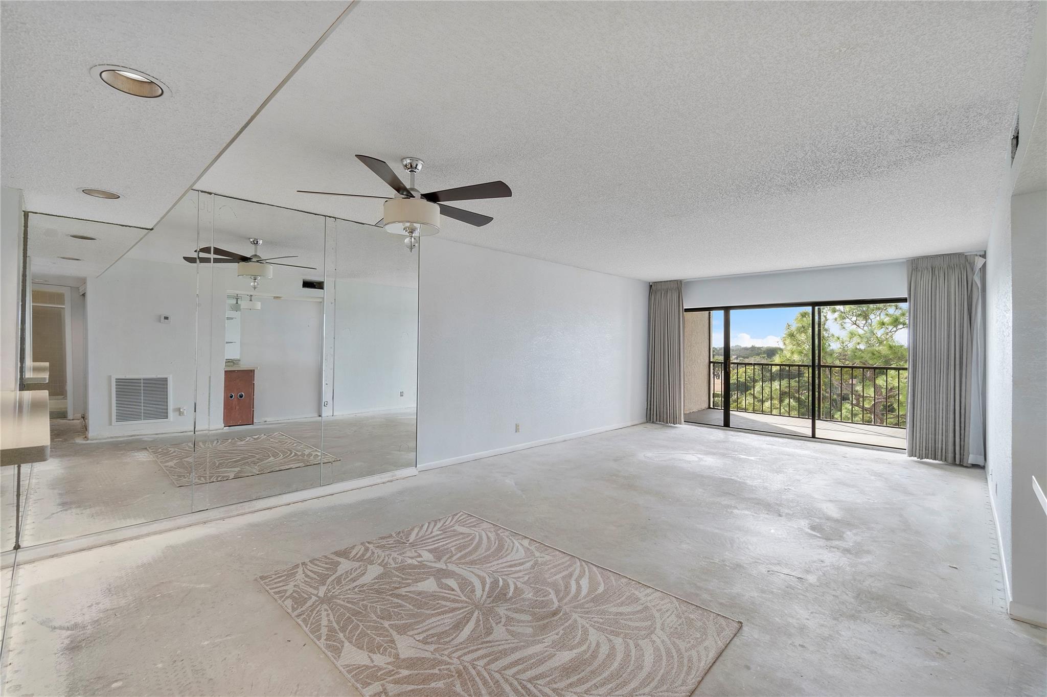 CLUB ROYALE - Residential