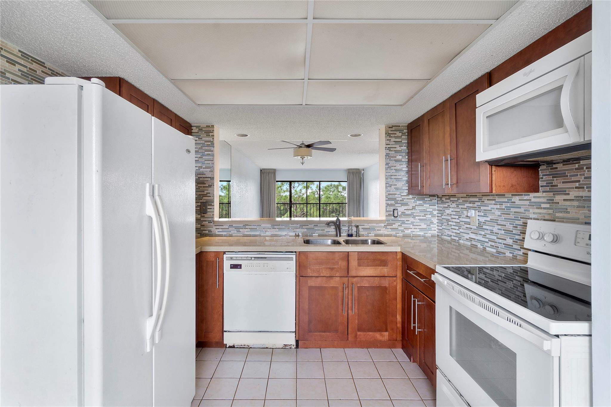 CLUB ROYALE - Residential