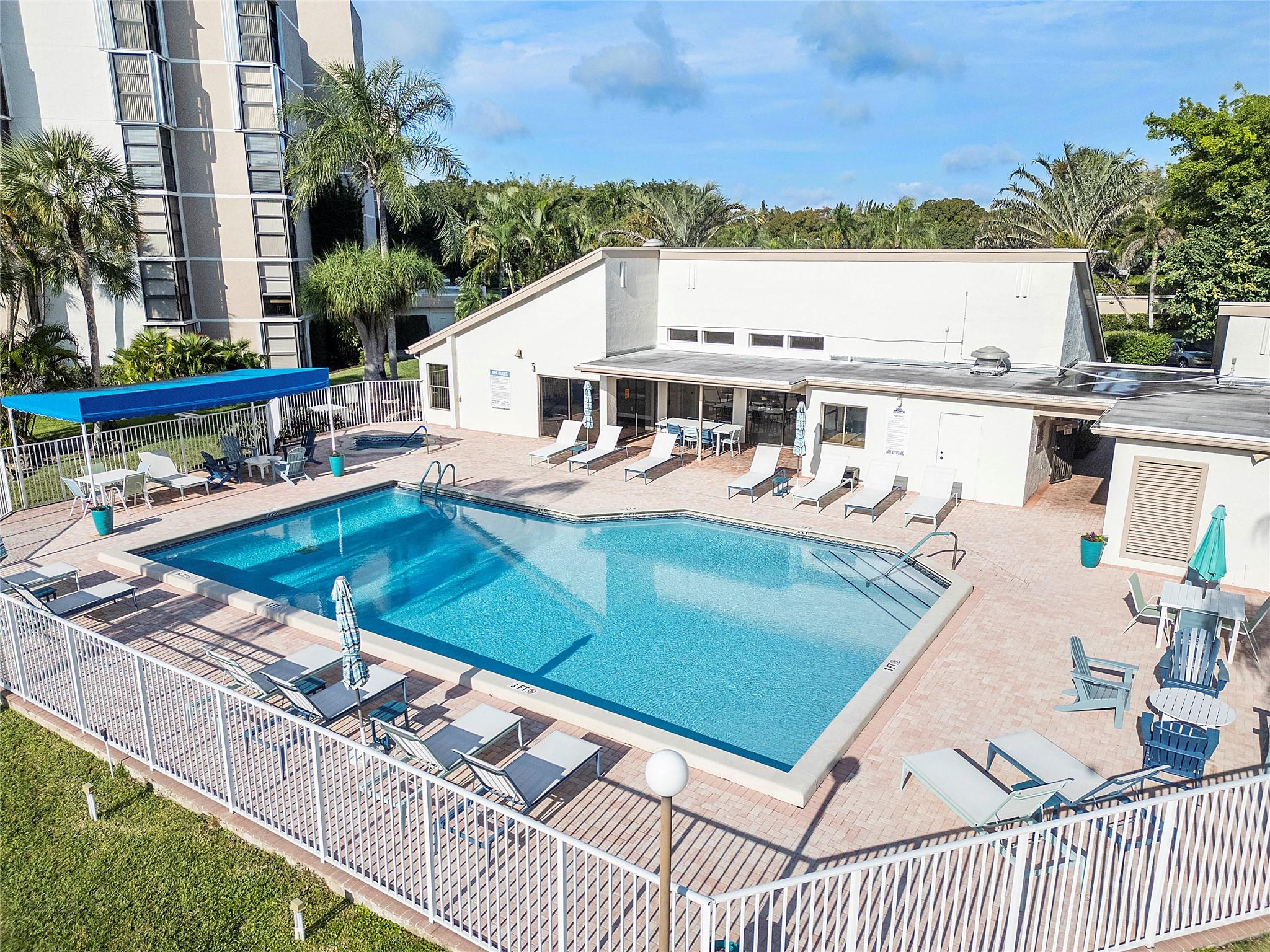 CLUB ROYALE - Residential