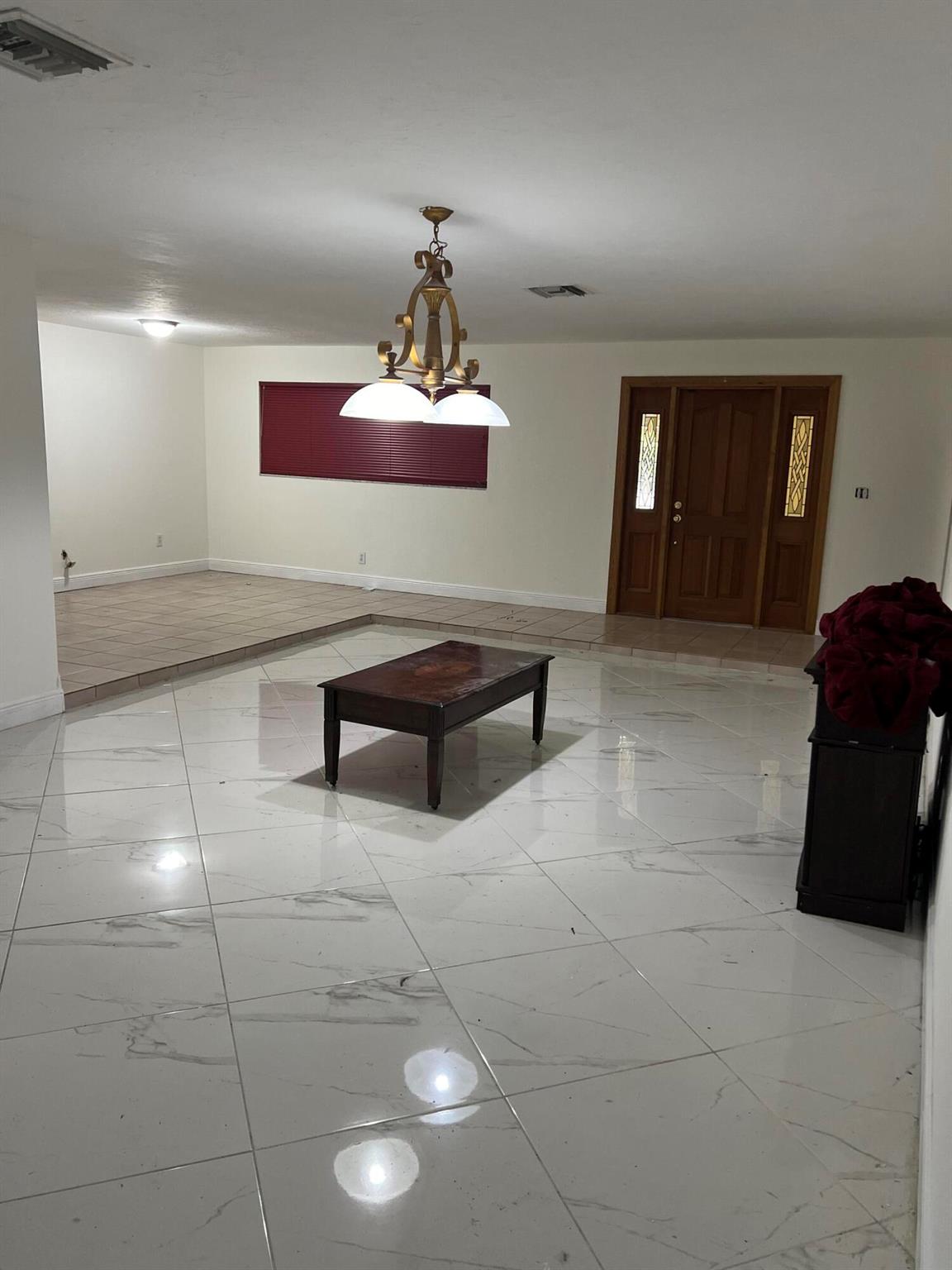 PALM BEACH FARMS CO 3 - Residential