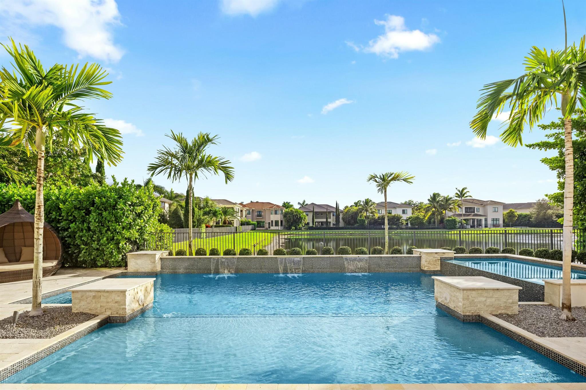 OAKS AT BOCA RATON - Residential