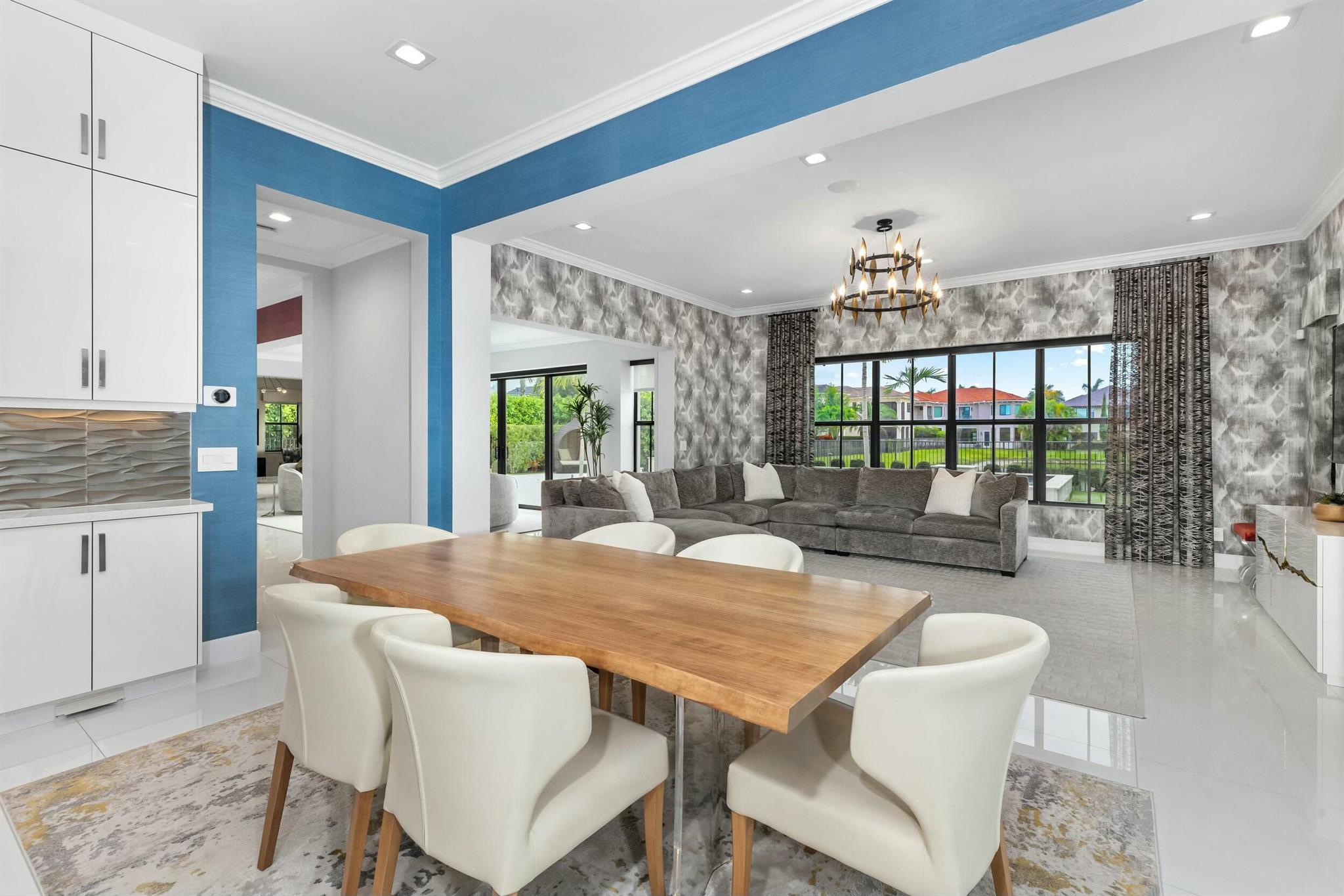 OAKS AT BOCA RATON - Residential