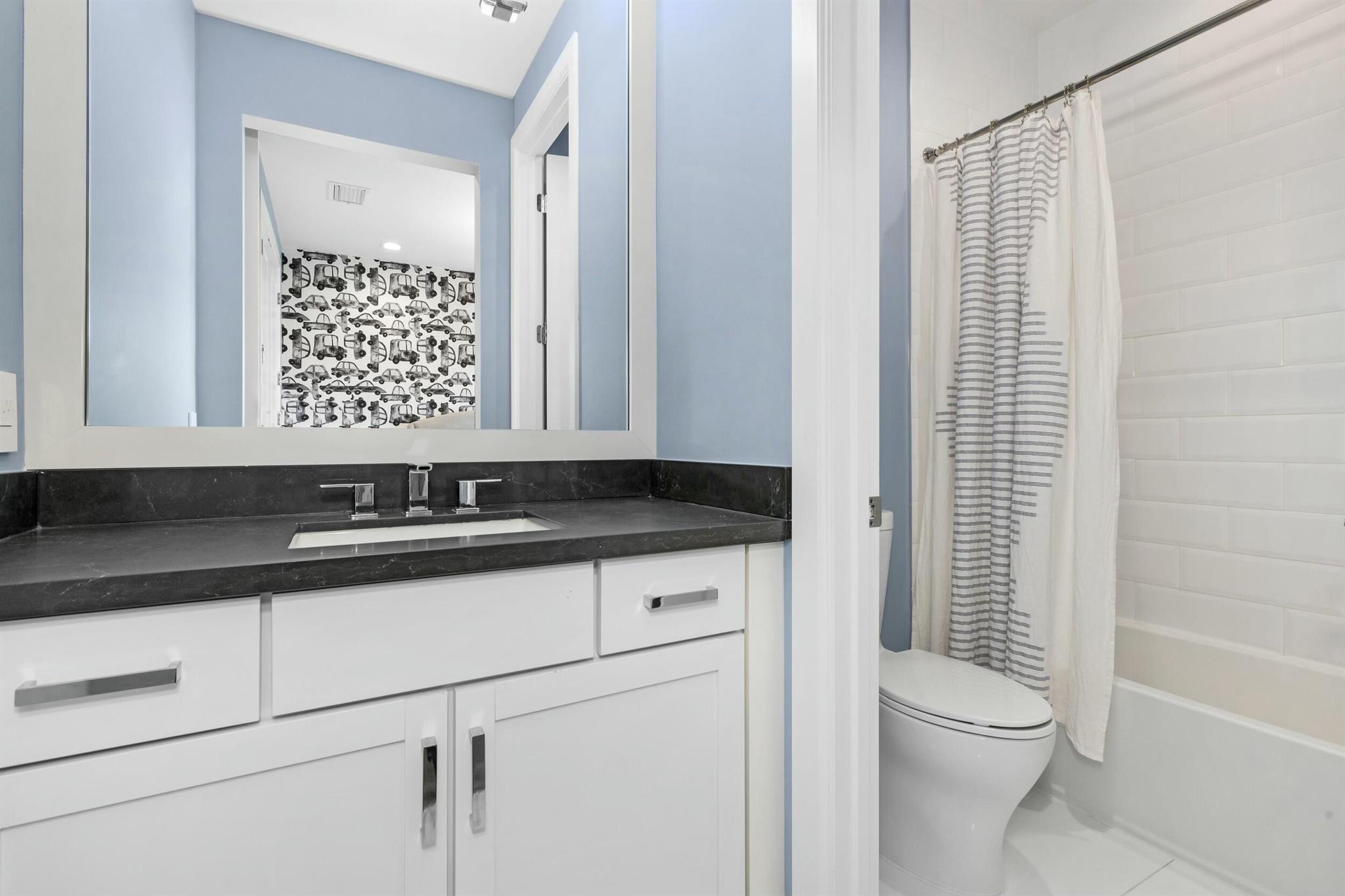 OAKS AT BOCA RATON - Residential