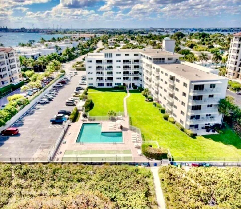 Photo of 33 Ocean Avenue #301, Palm Beach Shores, FL 33404 (MLS # R11131666)