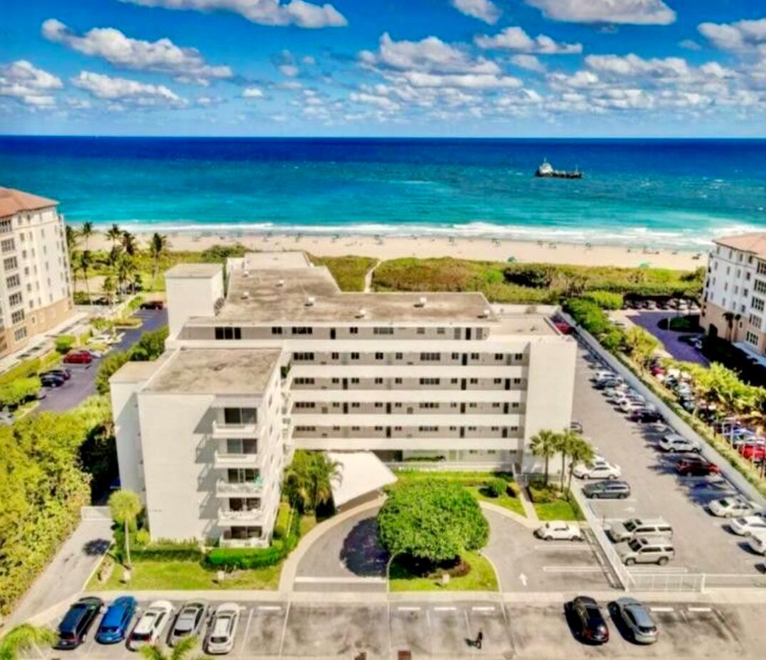 33 Ocean Avenue 301