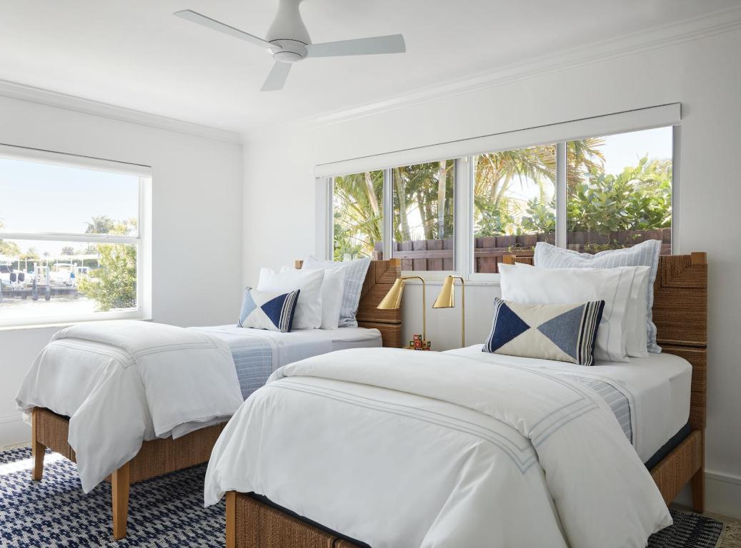 LEWIS SHORE ESTATES 3 - Residential Lease