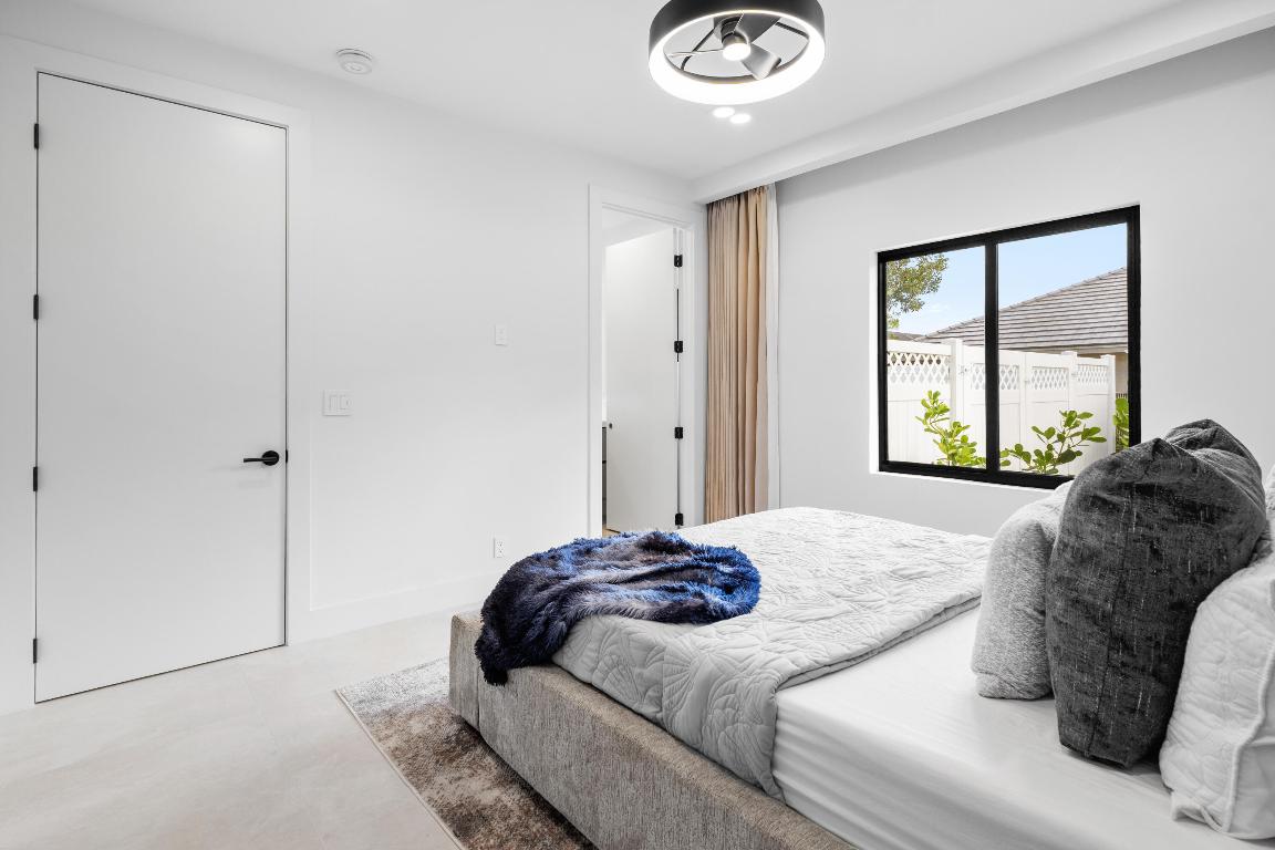 Pine Tree Country club Estates - Residential