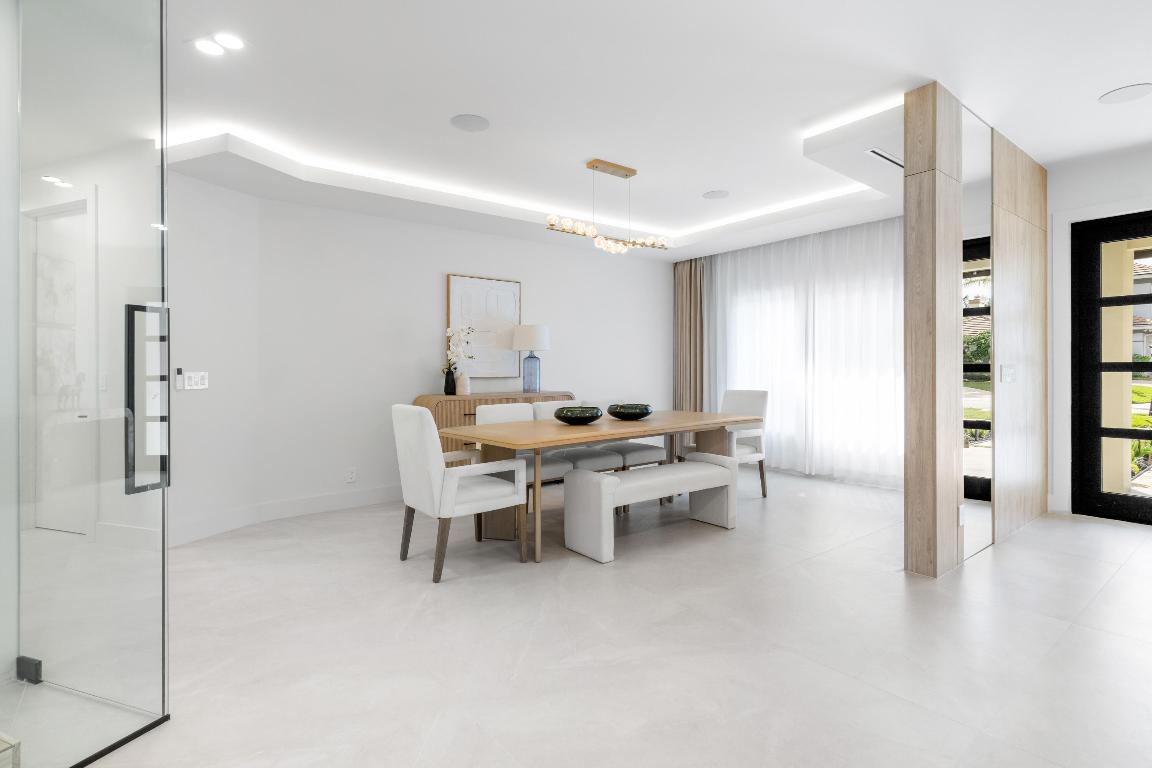 Pine Tree Country club Estates - Residential