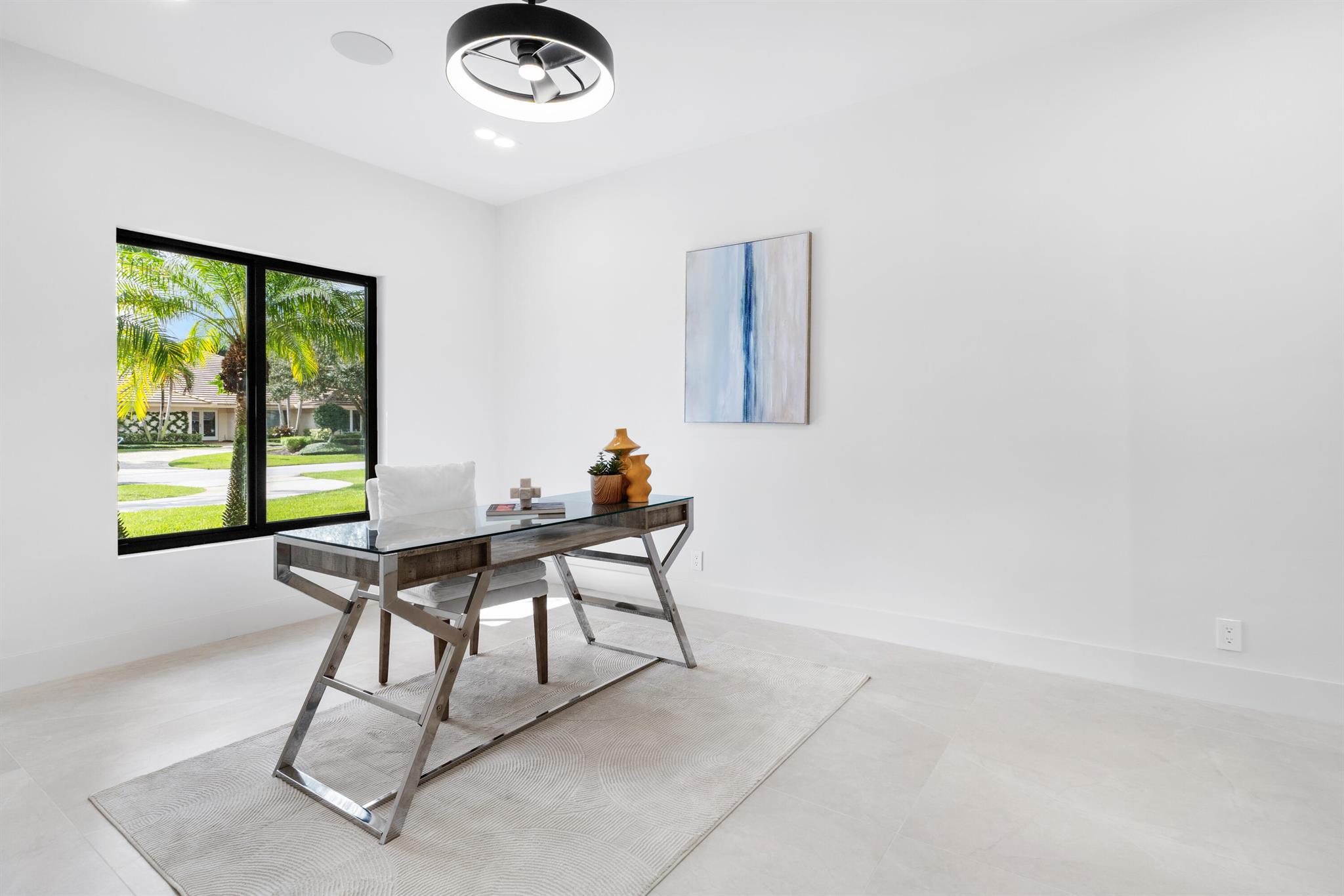 Pine Tree Country club Es - Residential